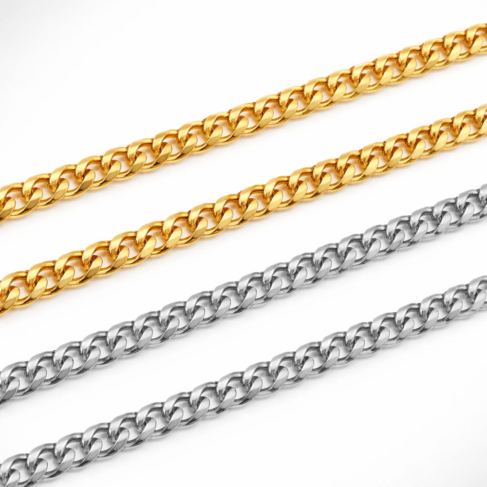 Nomad Curb Chain (CL)